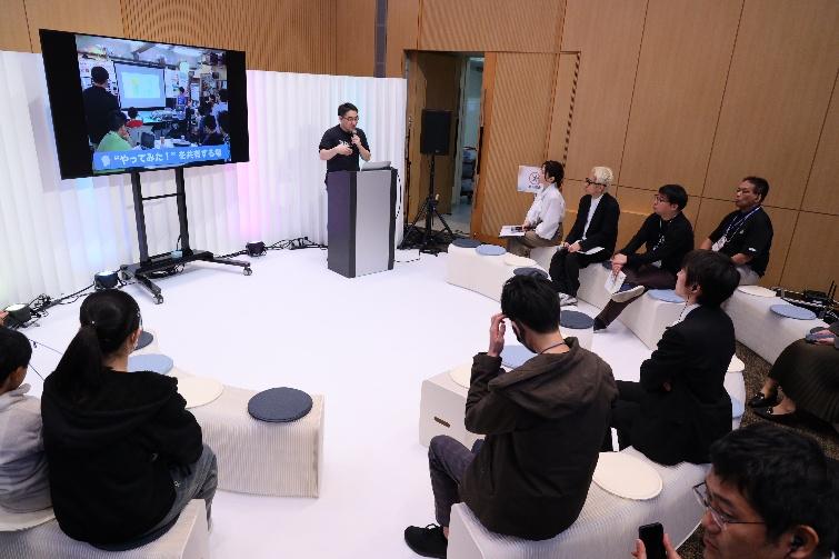 未踏修了生によるライトニングトークの様子